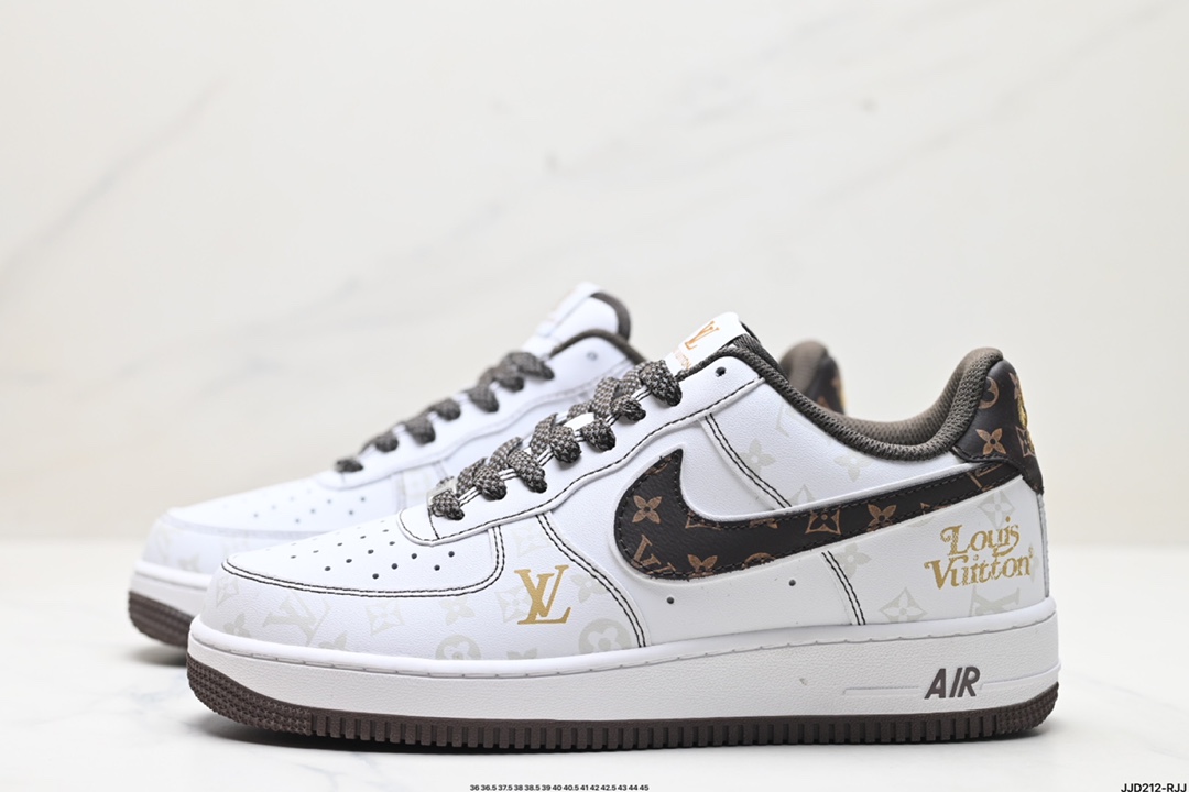 Nike Air Force 1 Shoes